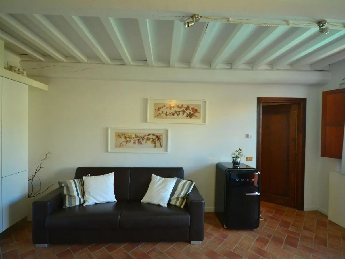 Holiday home Belvilla By Oyo Il Piccolo Casale Gambassi Terme